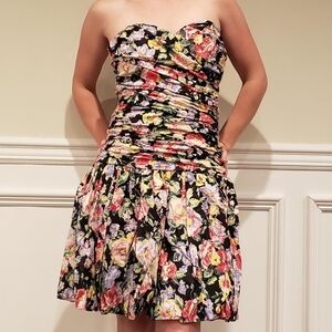 VINTAGE 80s Black Floral Sleeveless Dress Size Small